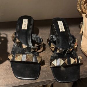 Steve Madden Black and Gold Studded Sandals